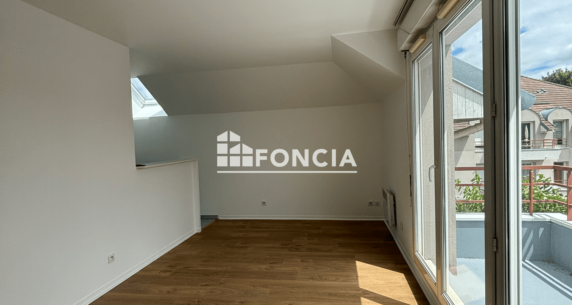 Studio (20 m²) à louer - Roissy-en-france (95700)