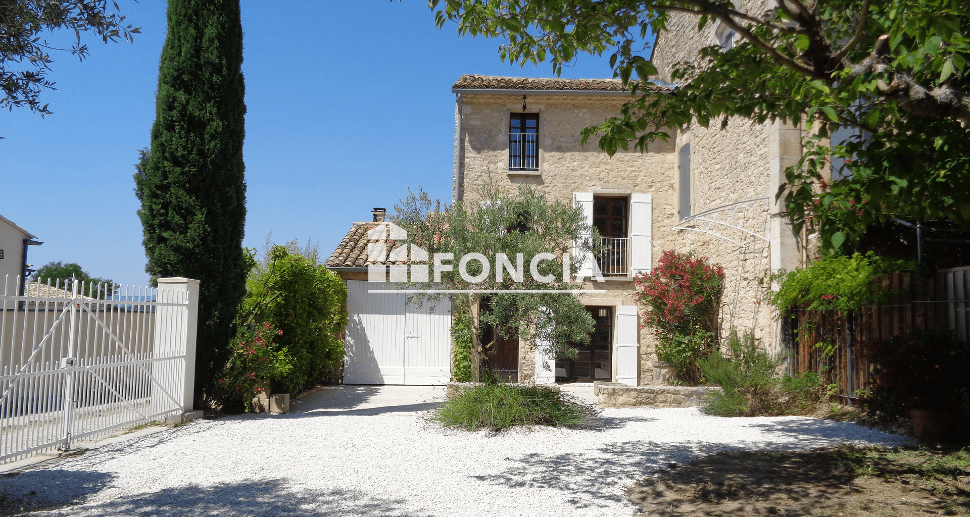 Maison 4 pièces (110.76 m²) à louer - Saint-didier (84210)