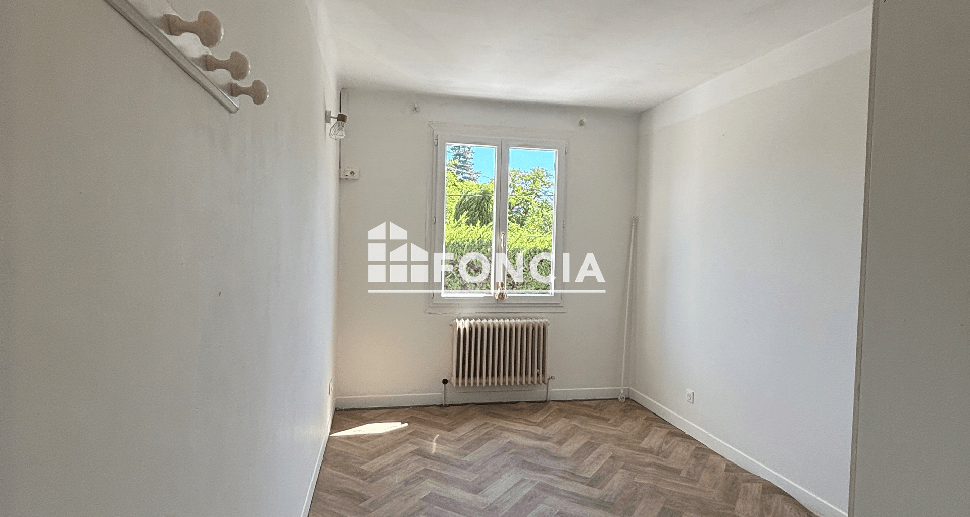 Appartement 3 pièces (79.74 m²) à louer - L'isle-sur-la-sorgue (84800)