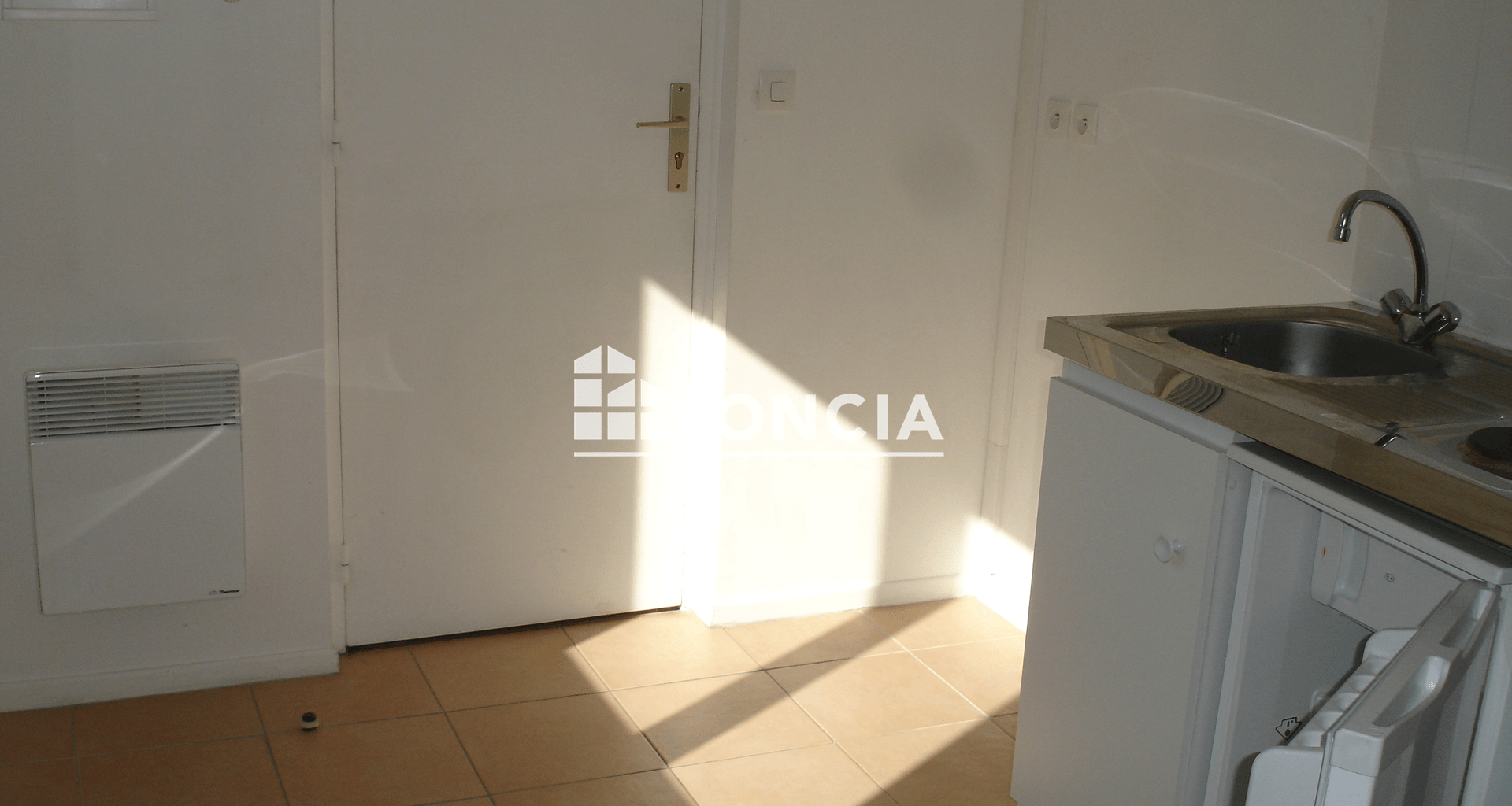 Studio (17.74 m²) à louer - ÉTampes (91150)