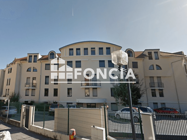Appartement meublé 3 pièces (91.65 m²) à louer - Ferney Voltaire (01210)