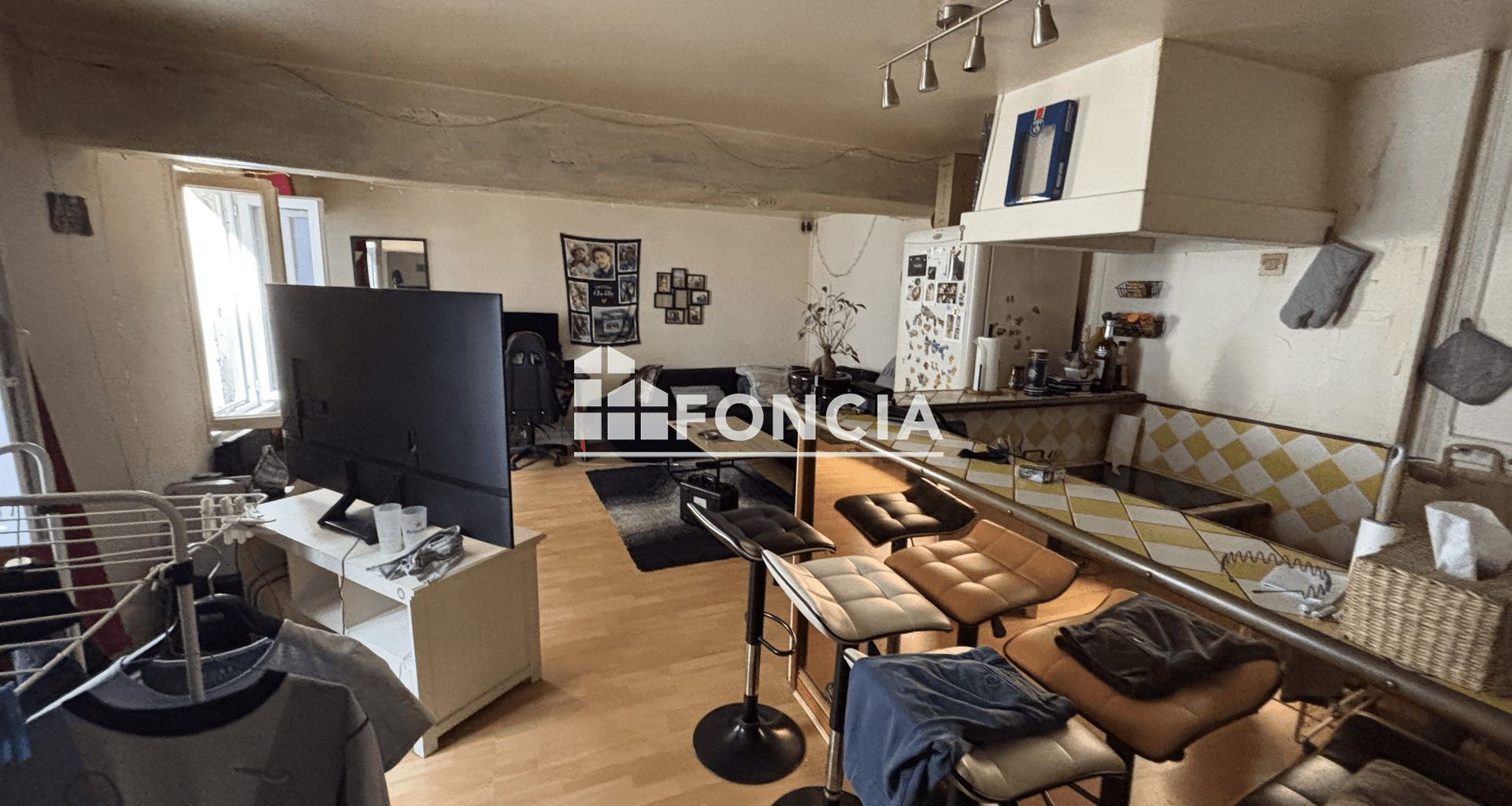 Appartement 2 pièces (42.7 m²) à vendre - Fontainebleau (77300)