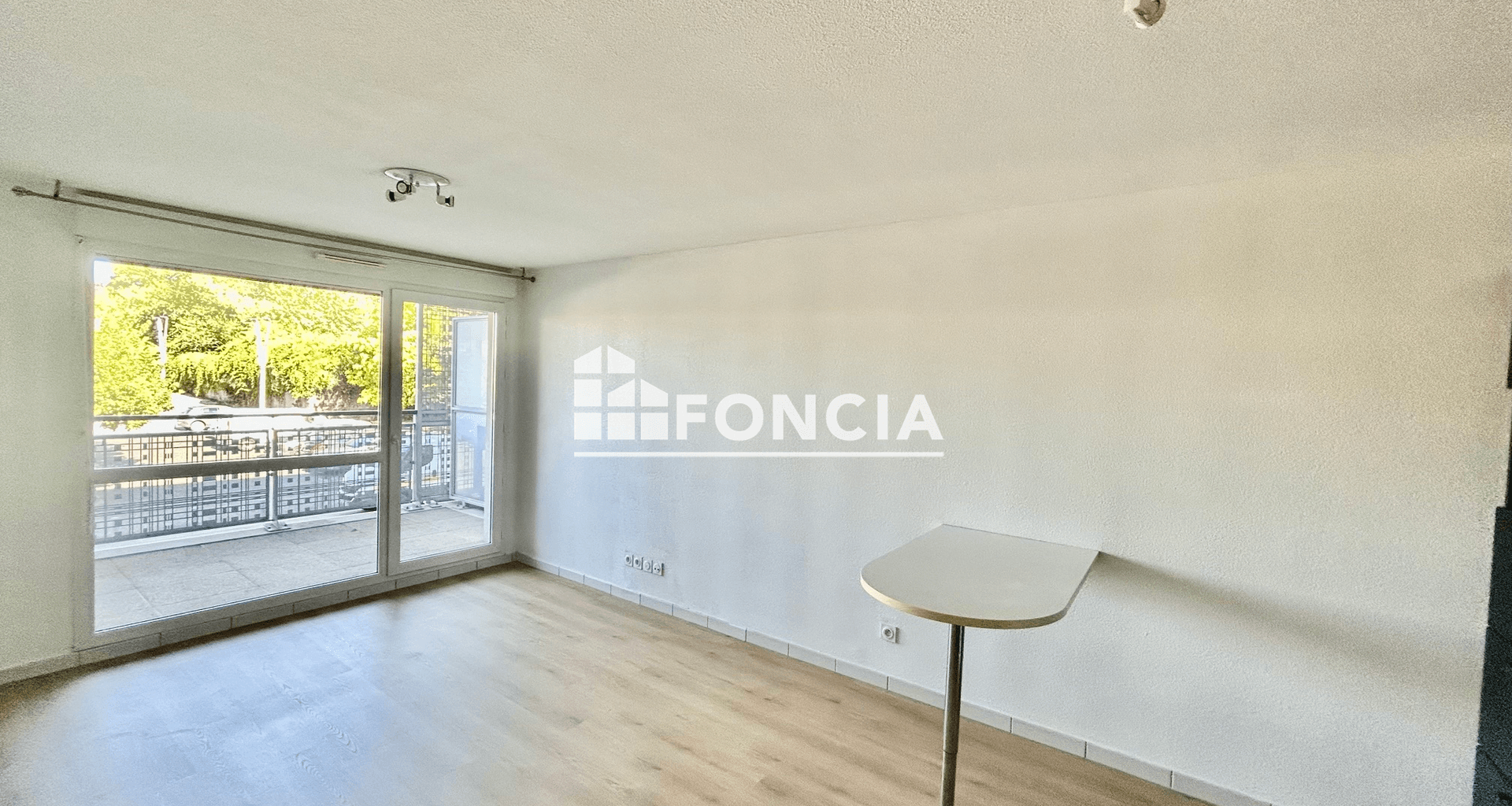 Appartement 2 pièces (45.77 m²) à louer - Vénissieux (69200)