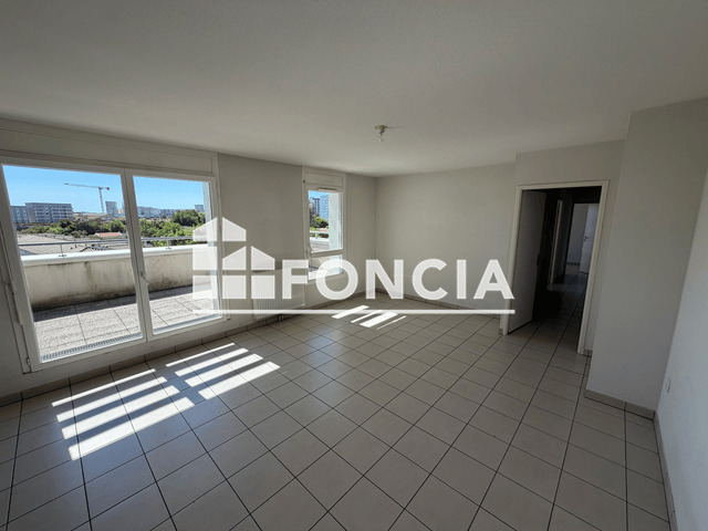 Appartement 4 pièces (101.85 m²) à louer - Floirac (33270)