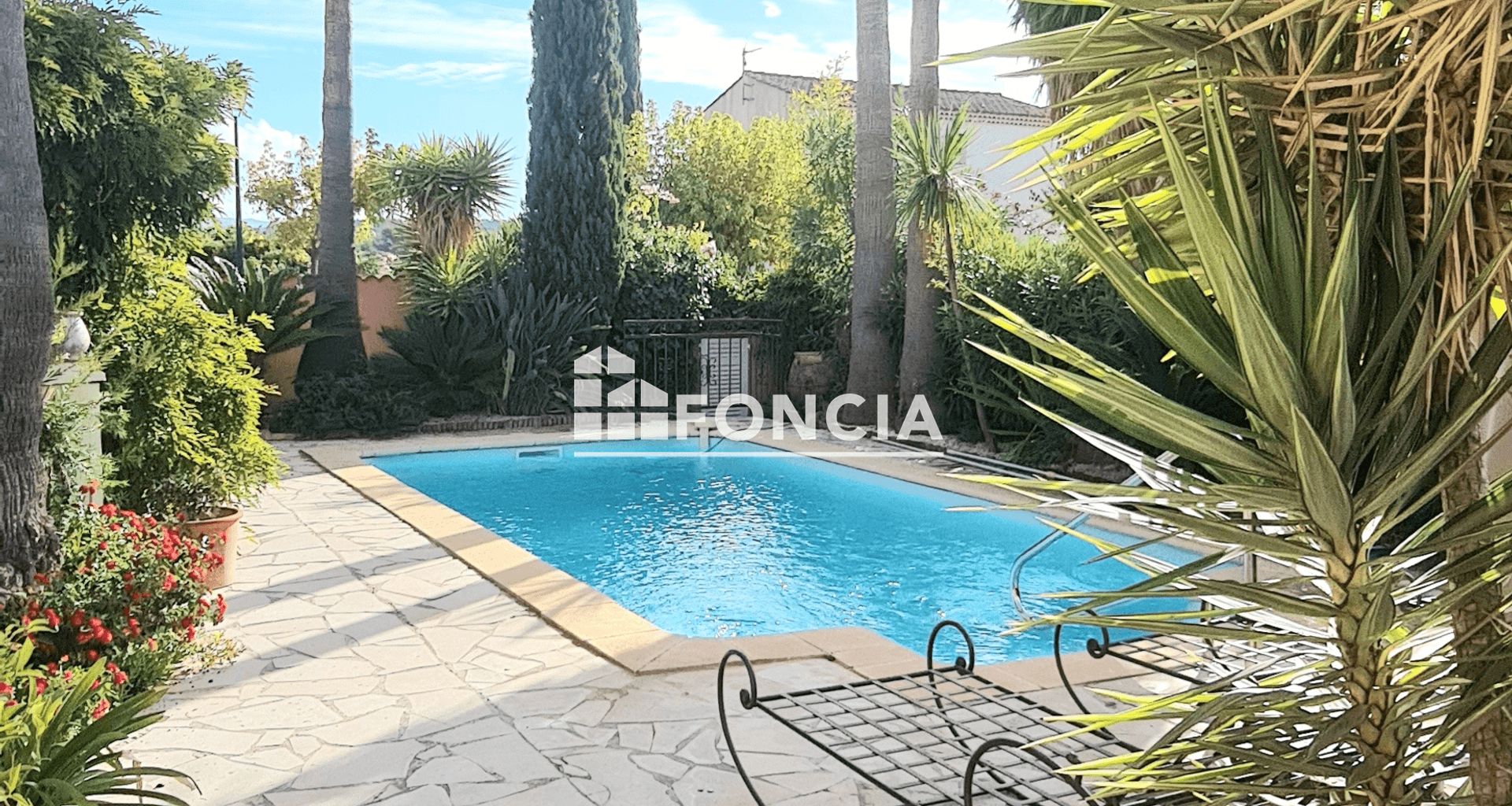 Maison 5 pièces (170 m²) à vendre - La Londe-les-maures (83250)