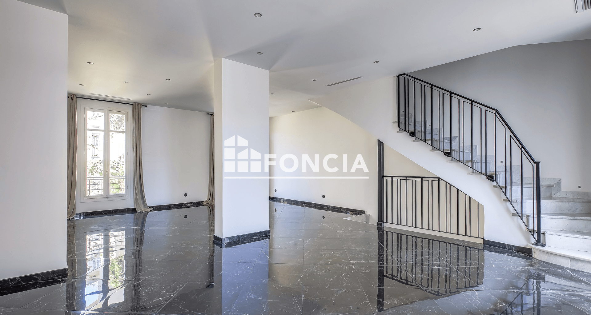 Maison 6 pièces (150 m²) à vendre - Nice (06100)