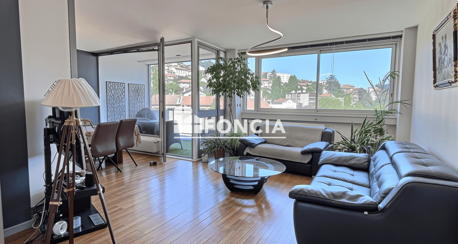 Appartement 3 pièces (83 m²) à vendre - Saint-étienne (42100)