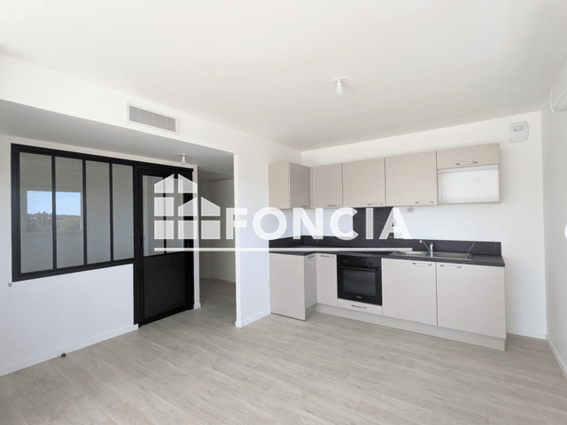 Appartement 4 pièces (84.41 m²) à louer - Laval (53000)