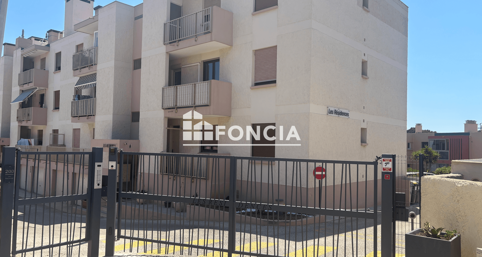 Appartement 3 pièces (73.44 m²) à vendre - Six-fours-les-plages (83140)