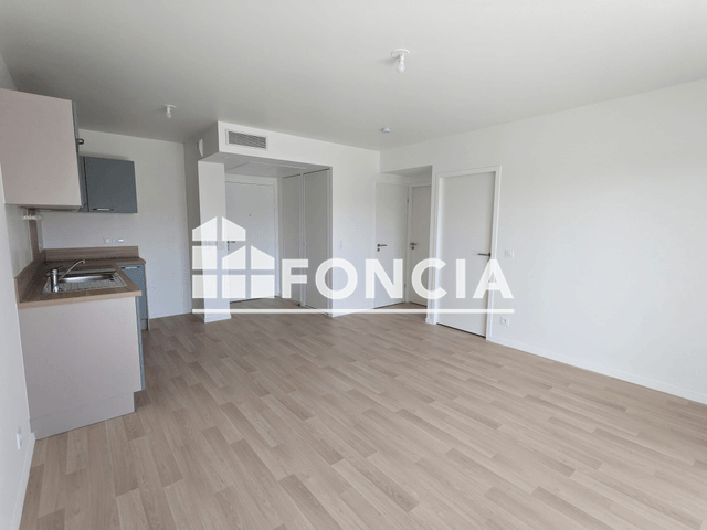 Appartement 2 pièces (41.8 m²) à louer - Laval (53000)