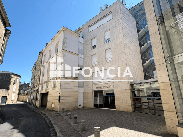 Appartement meublé 2 pièces (46.96 m²) à louer - Poitiers (86000)