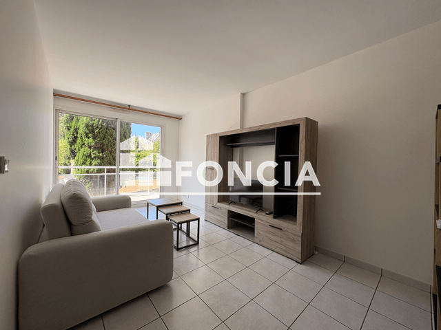 Appartement meublé 2 pièces (46.96 m²) à louer - Poitiers (86000)