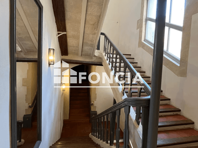 Appartement meublé 3 pièces (56.8 m²) à louer - Arles (13200)