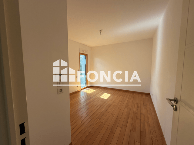 Appartement 3 pièces (79.4 m²) à louer - Strasbourg - Neuhof (67100)