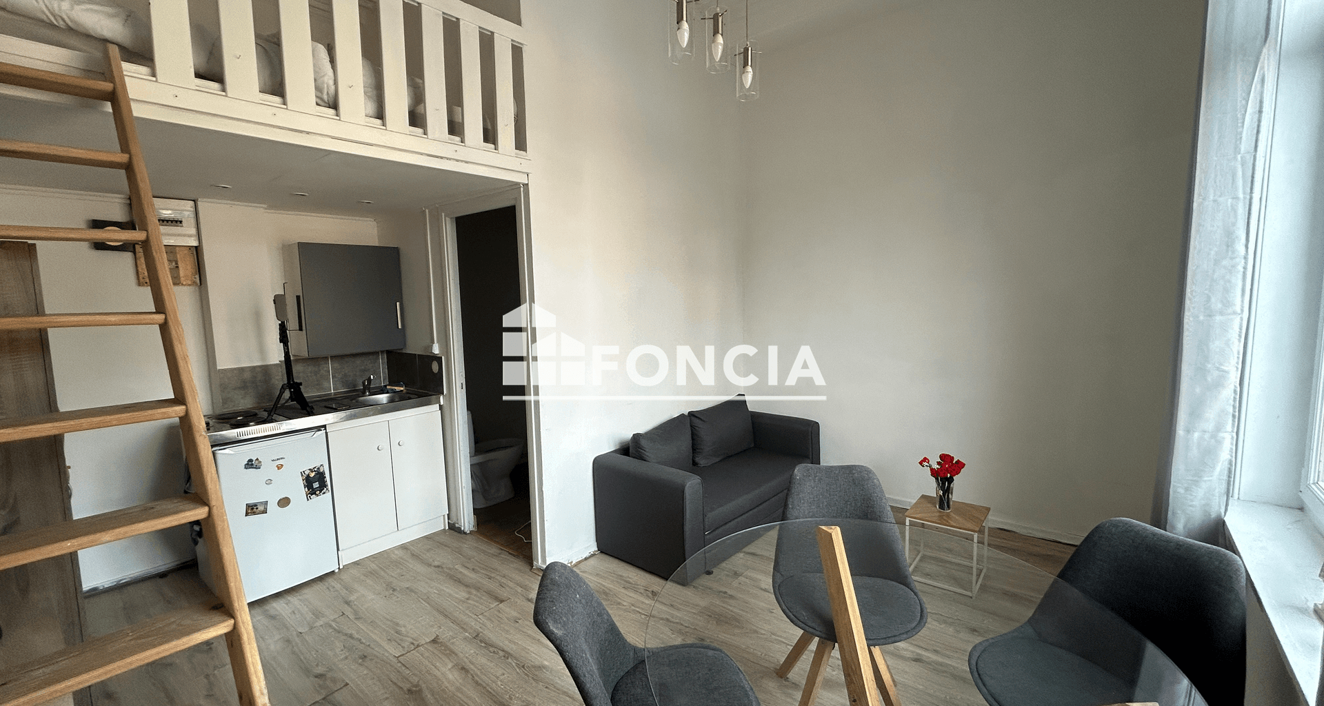Studio (17.35 m²) à louer - Lille (59000)