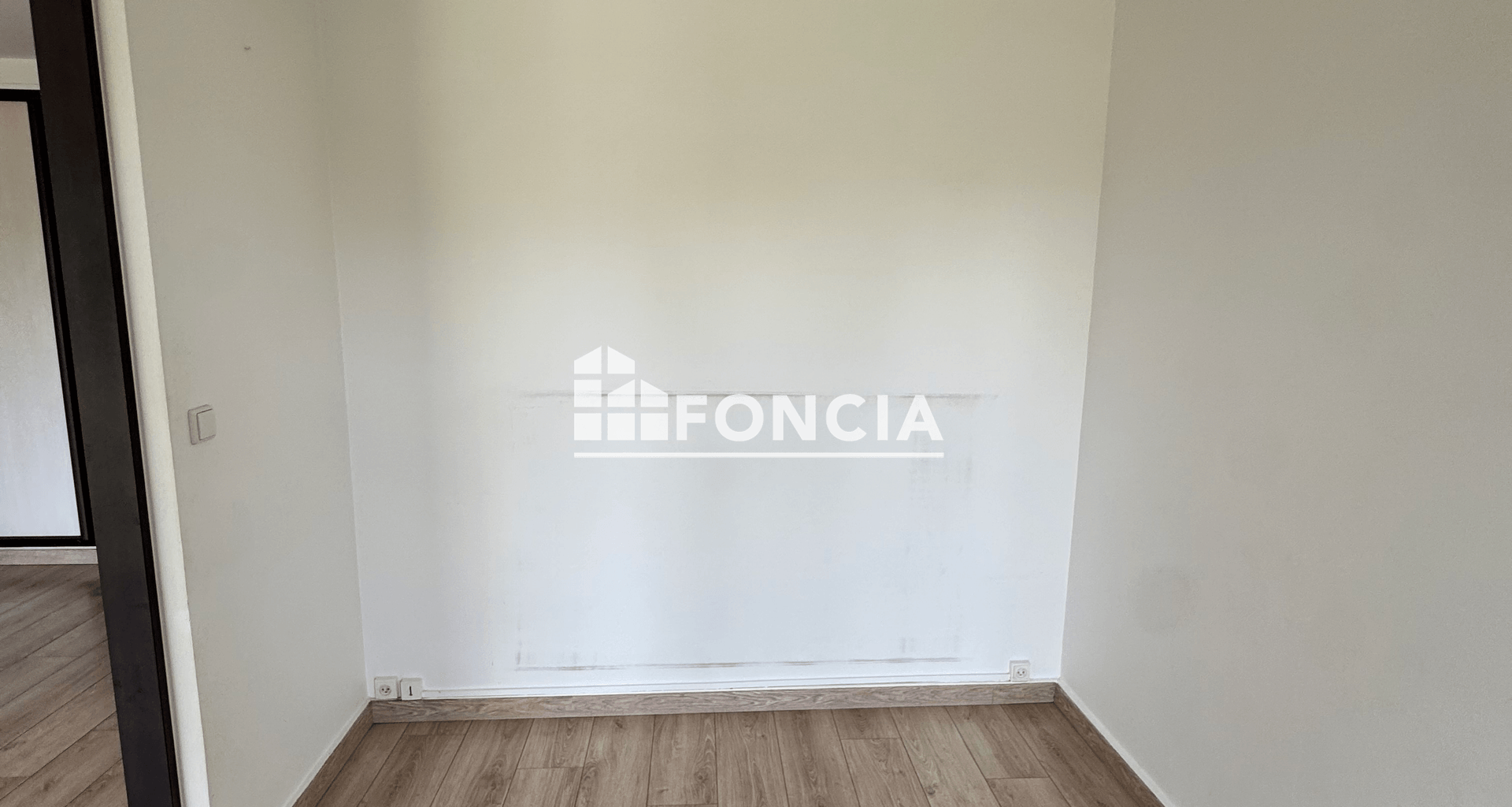 Appartement 2 pièces (39.5 m²) à louer - Courbevoie (92400)