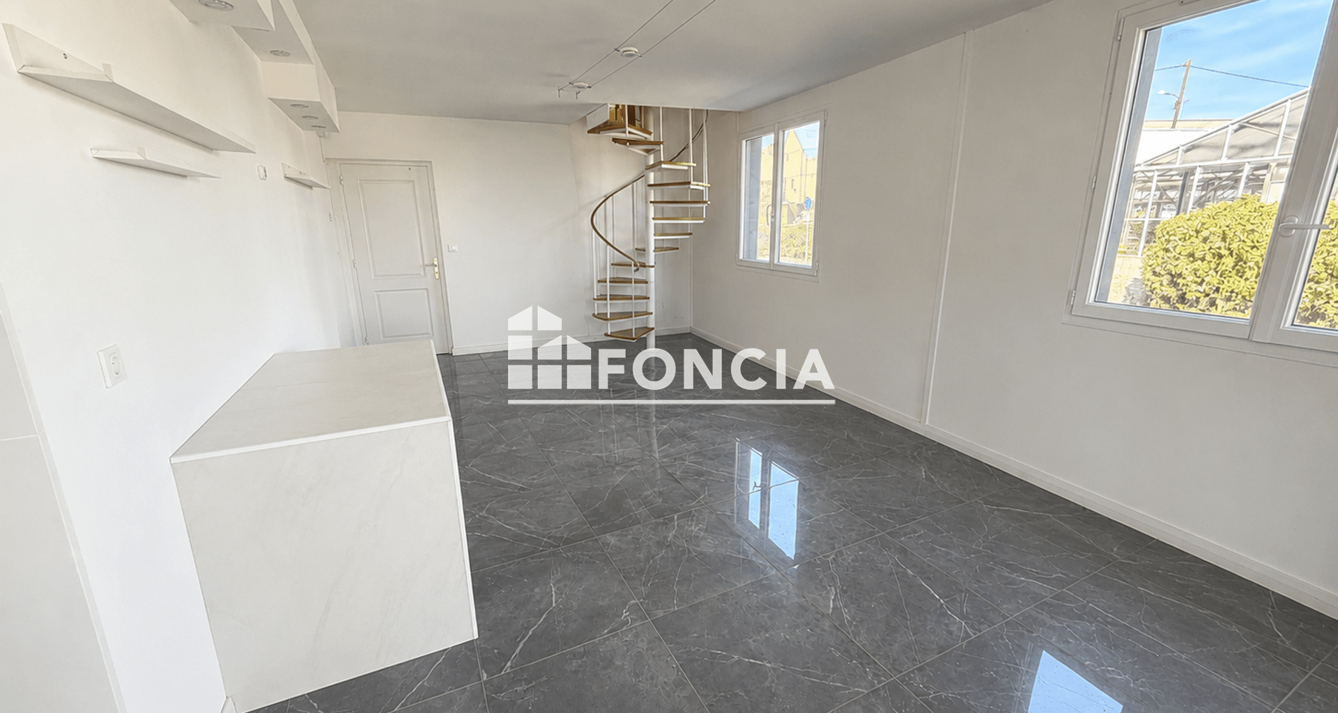 Maison 4 pièces (272 m²) à vendre - Beaumont-sur-sarthe (72170)
