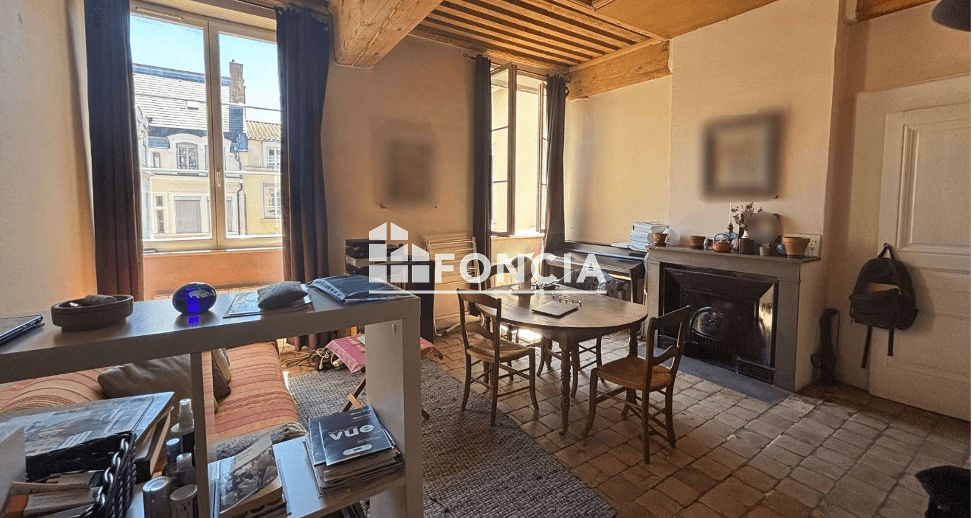 Appartement 2 pièces (63.83 m²) à louer - Lyon 1ᵉʳ (69001)