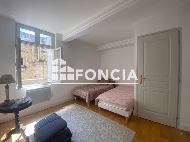 Appartement 2 pièces (51.21 m²) à louer - Uzes (30700)