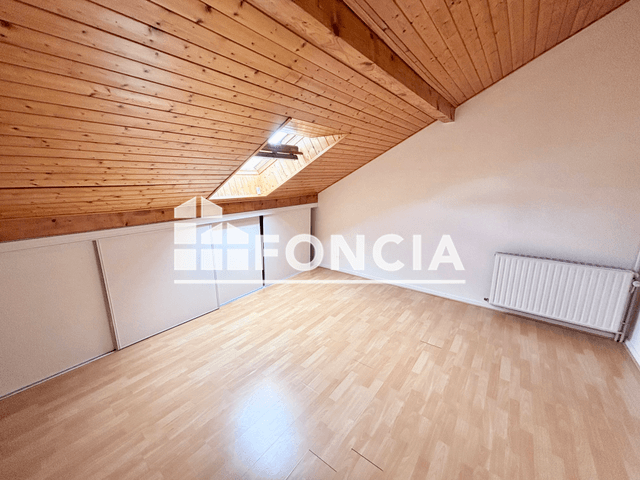 Maison 7 pièces (224.7 m²) à louer - Prevessin - Moens (01280)