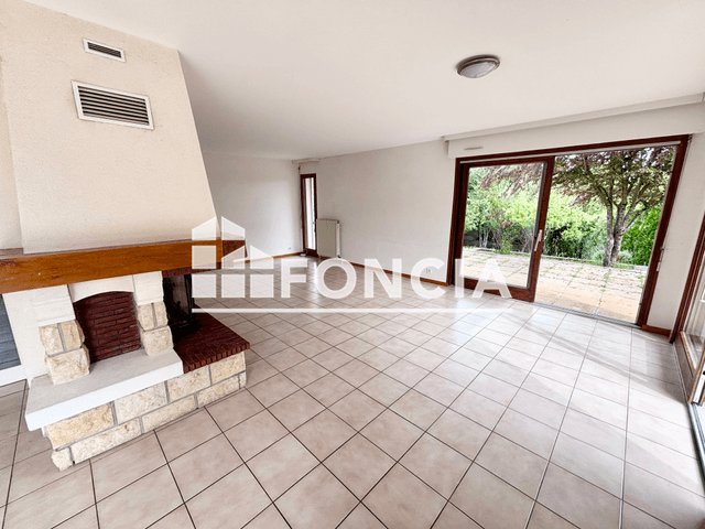 Maison 7 pièces (224.7 m²) à louer - Prevessin - Moens (01280)