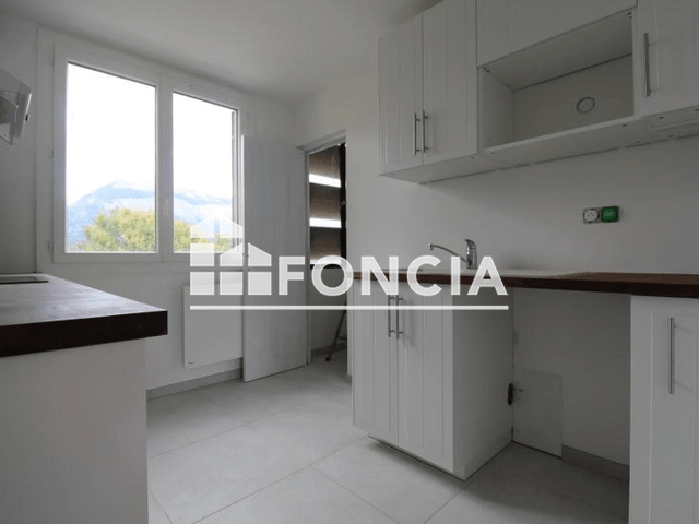 Appartement 3 pièces (64.65 m²) à louer - Saint Martin D'heres (38400)