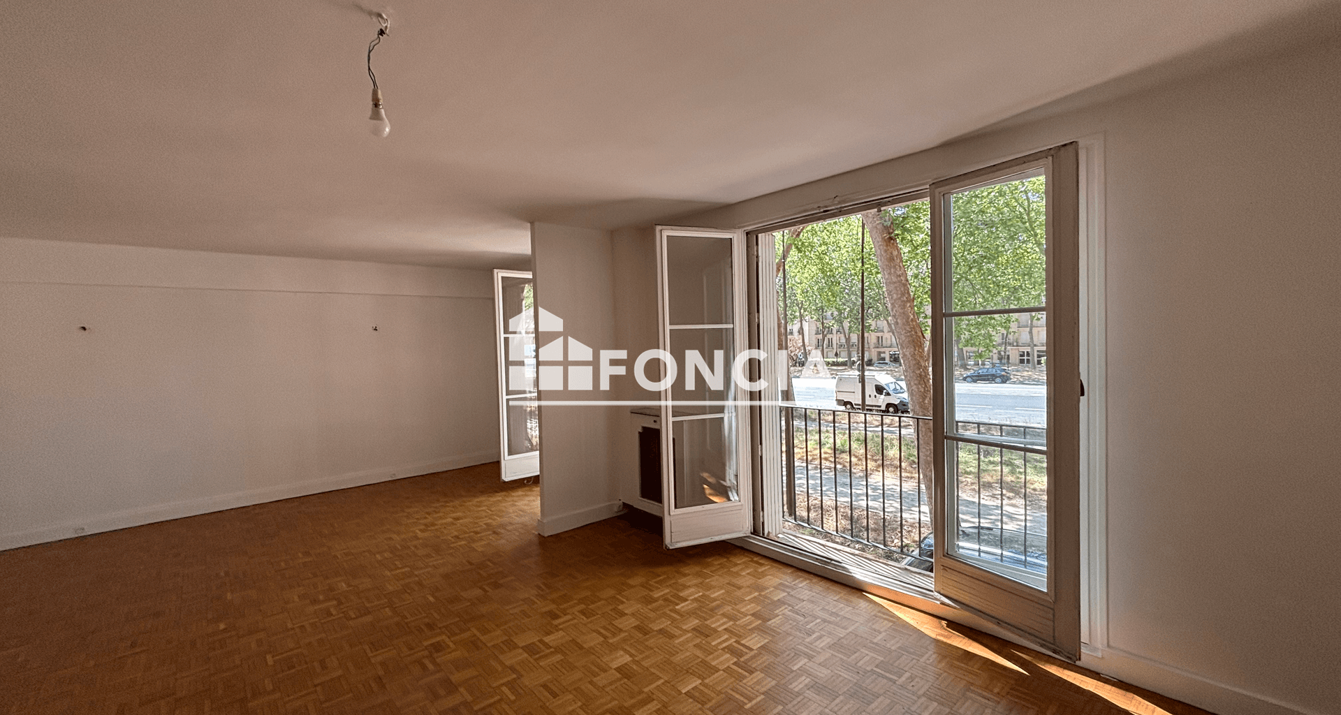 Appartement 5 pièces (124.47 m²) à vendre - Versailles (78000)