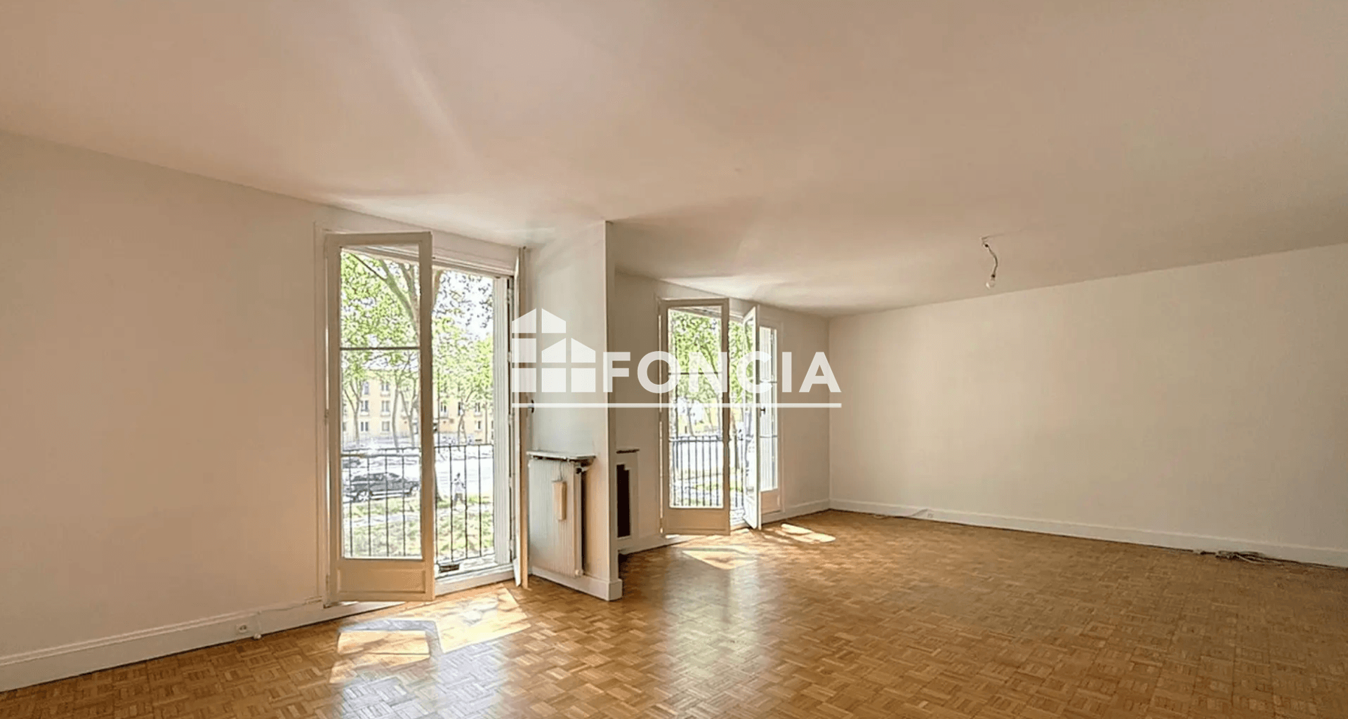 Appartement 5 pièces (124.47 m²) à vendre - Versailles (78000)