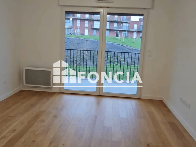 Appartement 2 pièces (52.7 m²) à louer - Lens (62300)