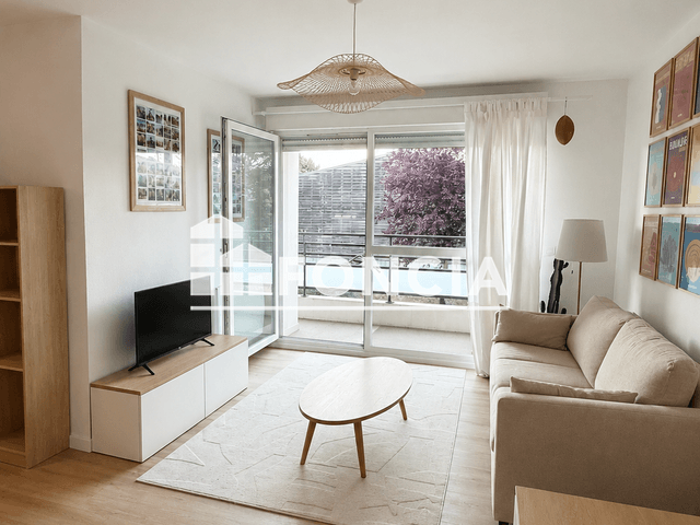 Appartement meublé 2 pièces (44.2 m²) à louer - Cenon (33150)