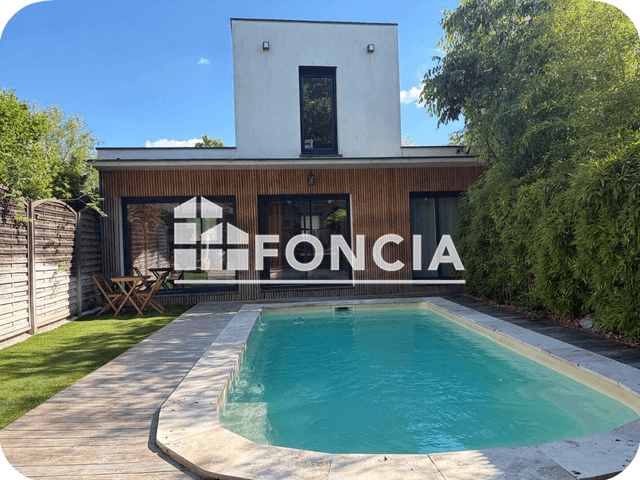 Maison 4 pièces (80 m²) à louer - Aigues Vives (30670)