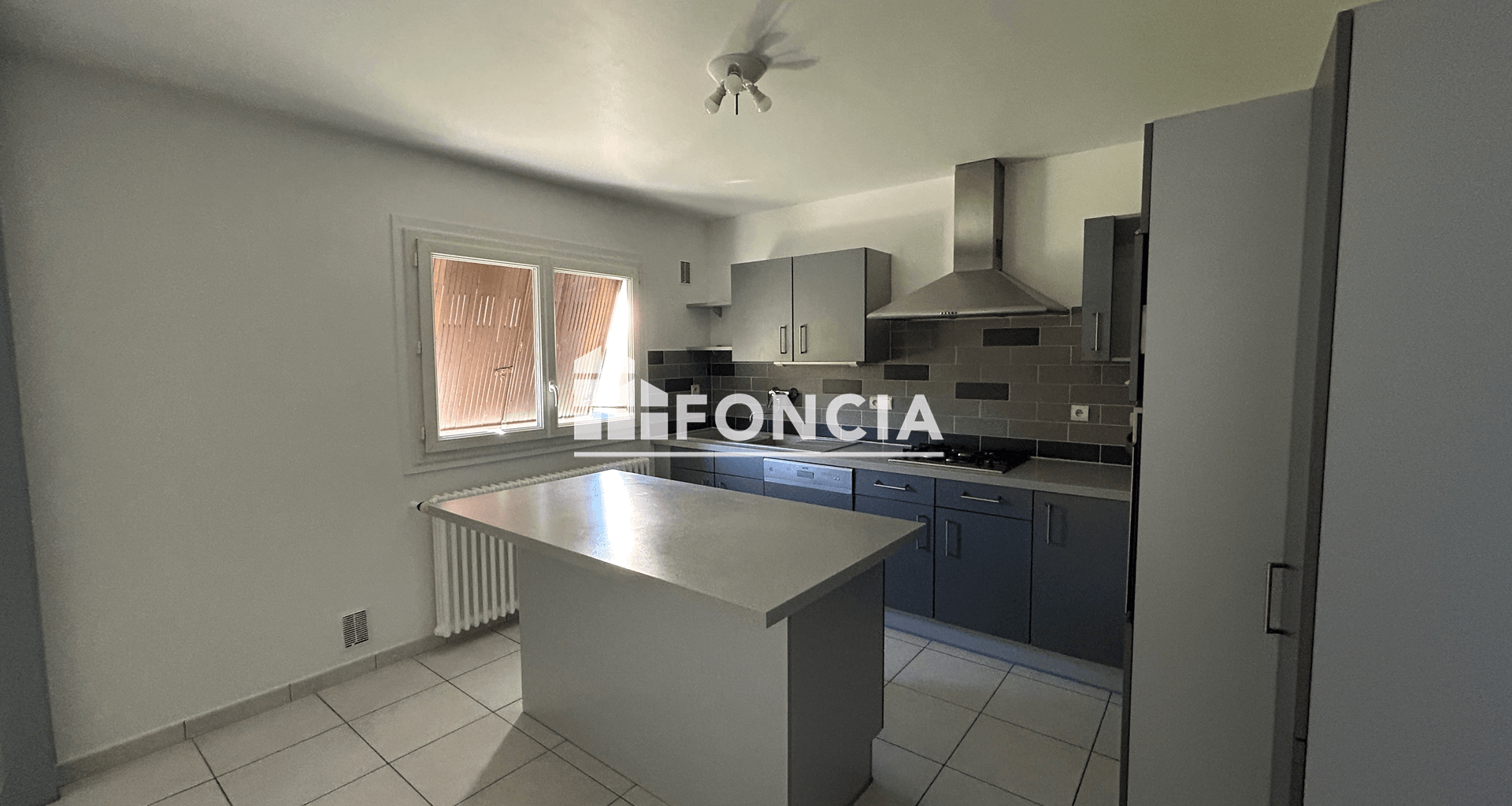 Appartement 3 pièces (69 m²) à louer - Saint-genis-pouilly (01630)