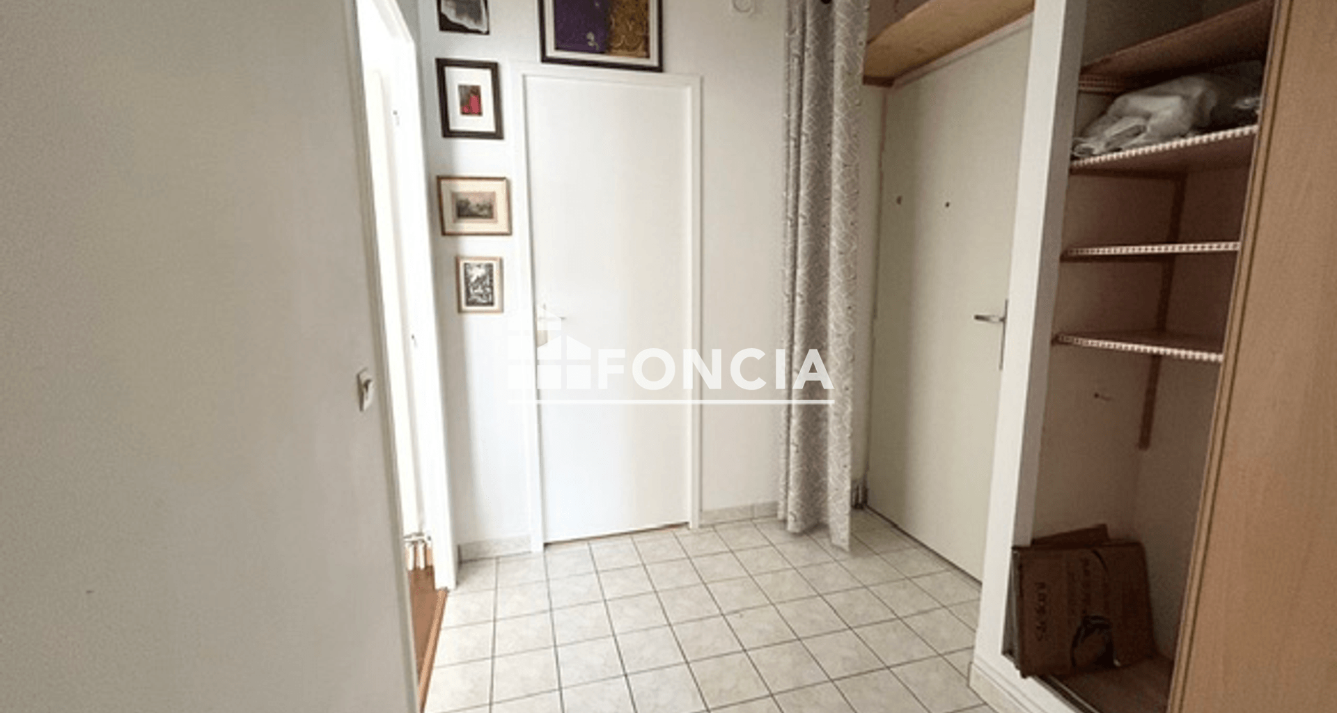 Appartement 4 pièces (56.92 m²) à vendre - Courseulles-sur-mer (14470)