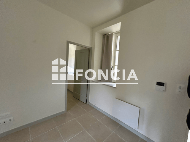 Studio (28.8 m²) à louer - Guingamp (22200)
