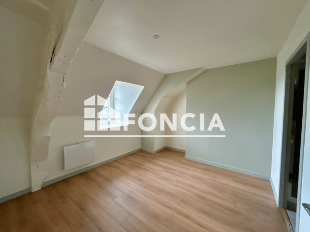 Appartement 2 pièces (50.4 m²) à louer - Guingamp (22200)