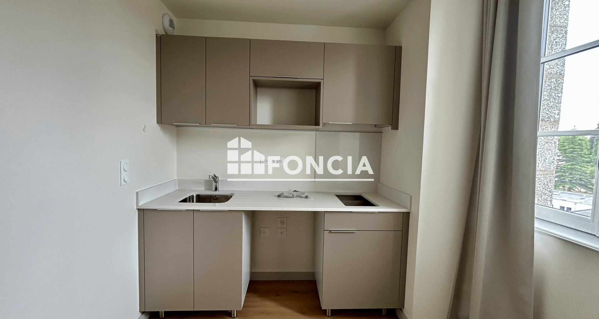 Studio (29.13 m²) à louer - Guingamp (22200)