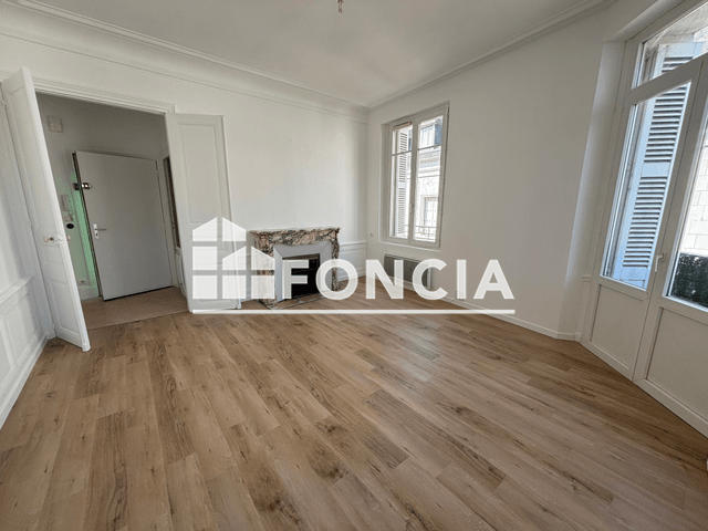 Appartement 2 pièces (67.7 m²) à louer - Amboise (37400)