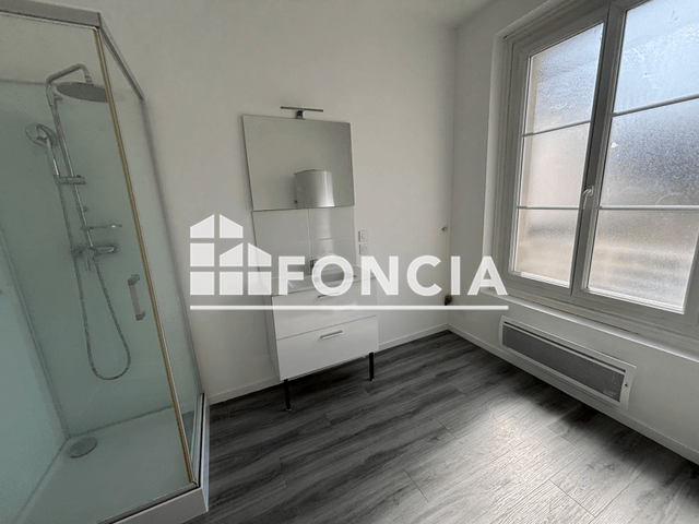 Appartement 2 pièces (67.7 m²) à louer - Amboise (37400)