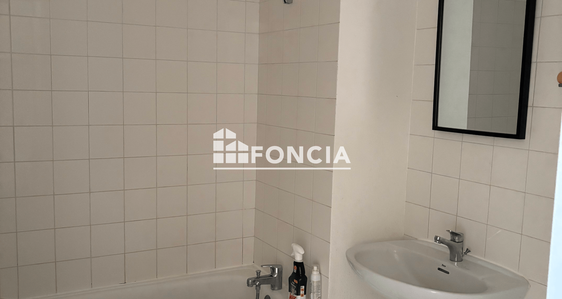 Appartement 2 pièces (52.4 m²) à louer - Fontainebleau (77300)