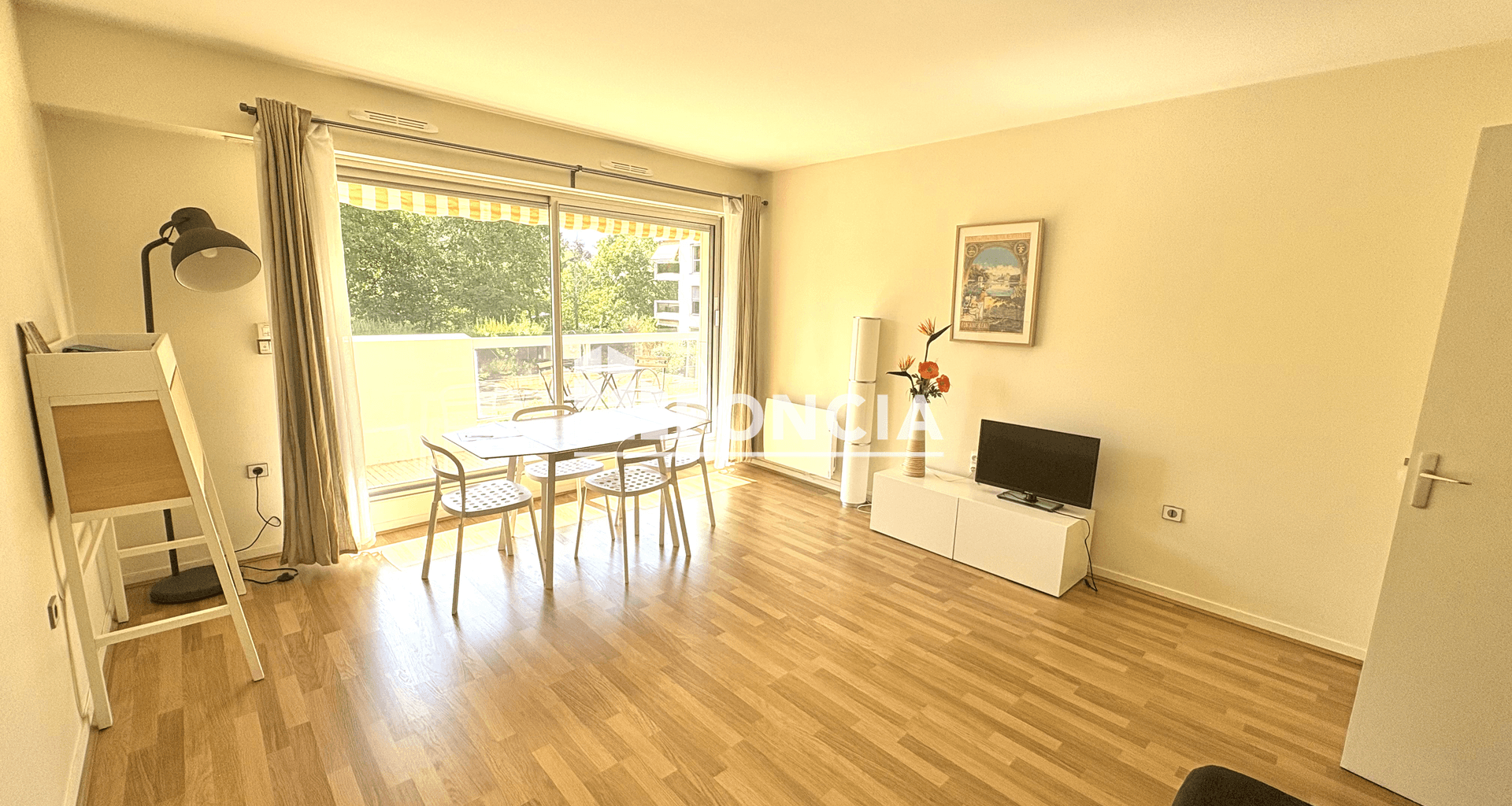 Appartement 2 pièces (50.56 m²) à vendre - Fontainebleau (77300)