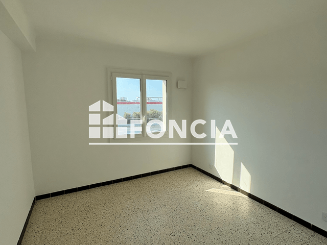 Appartement 3 pièces (49.98 m²) à louer - Toulon (83100)