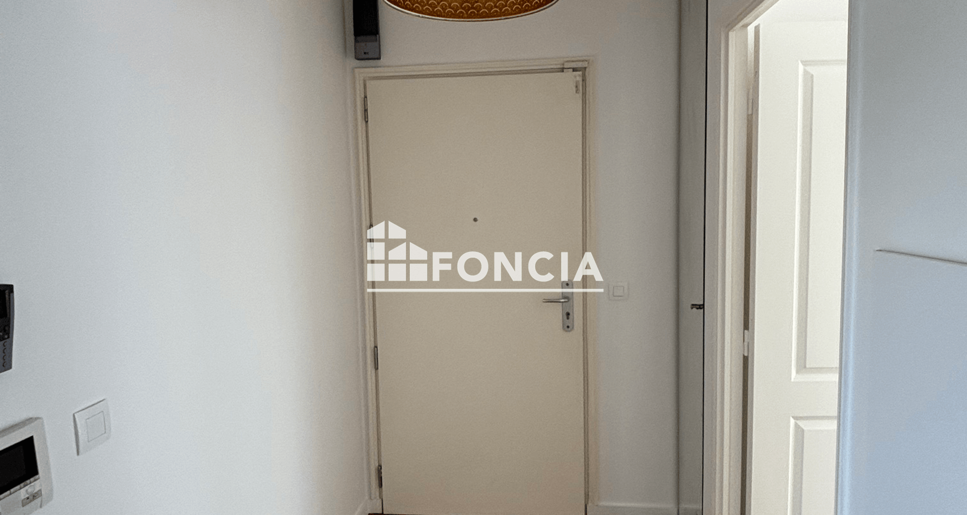Appartement 4 pièces (102.12 m²) à louer - Courbevoie (92400)