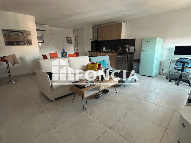 Appartement 4 pièces (90.9 m²) à louer - Bellegarde (30127)