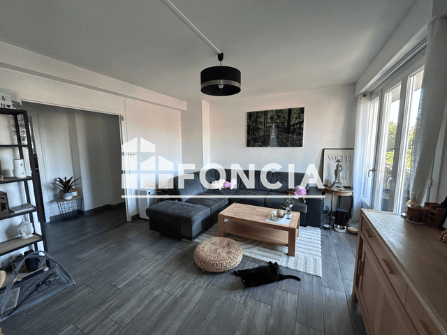 Appartement meublé 3 pièces (65.22 m²) à louer - La Roche Sur Yon (85000)
