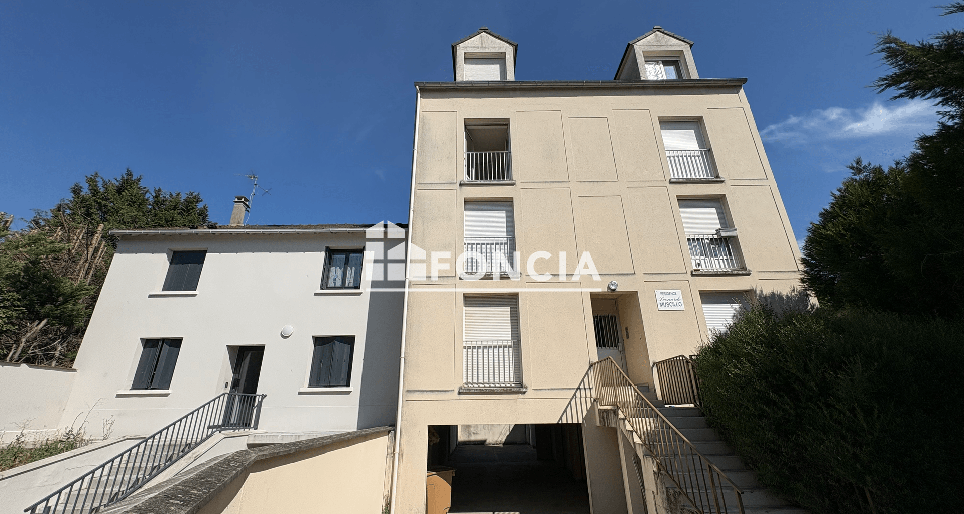 Appartement 2 pièces (47.7 m²) à vendre - Conflans-sainte-honorine (78700)