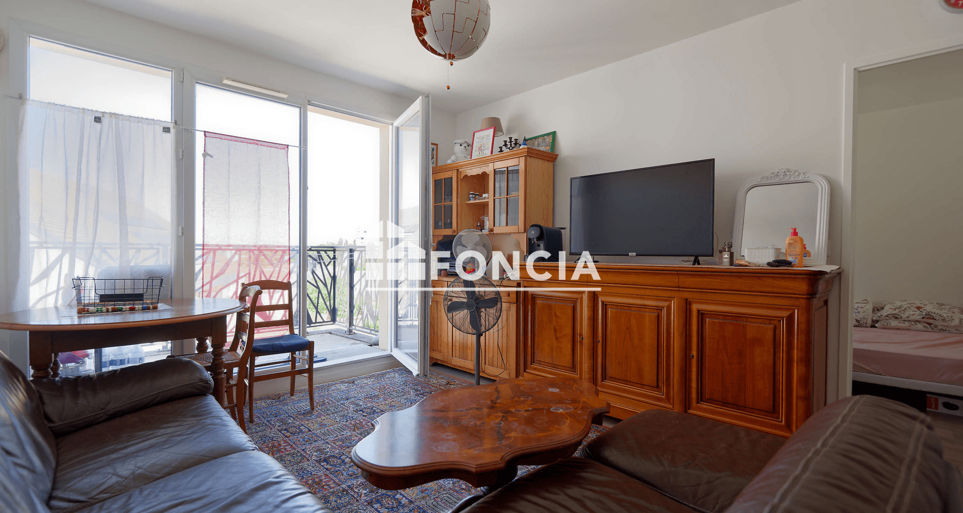Appartement 2 pièces (40.9 m²) à vendre - Dammarie-les-lys (77190)