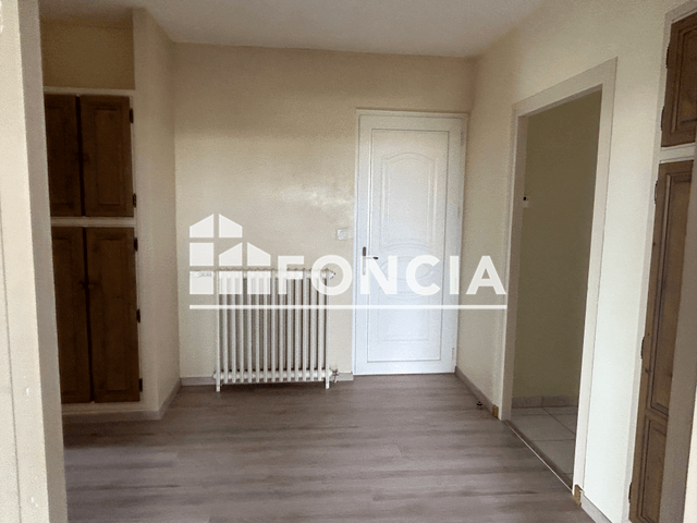 Appartement 3 pièces (79.1 m²) à louer - Montargis (45200)