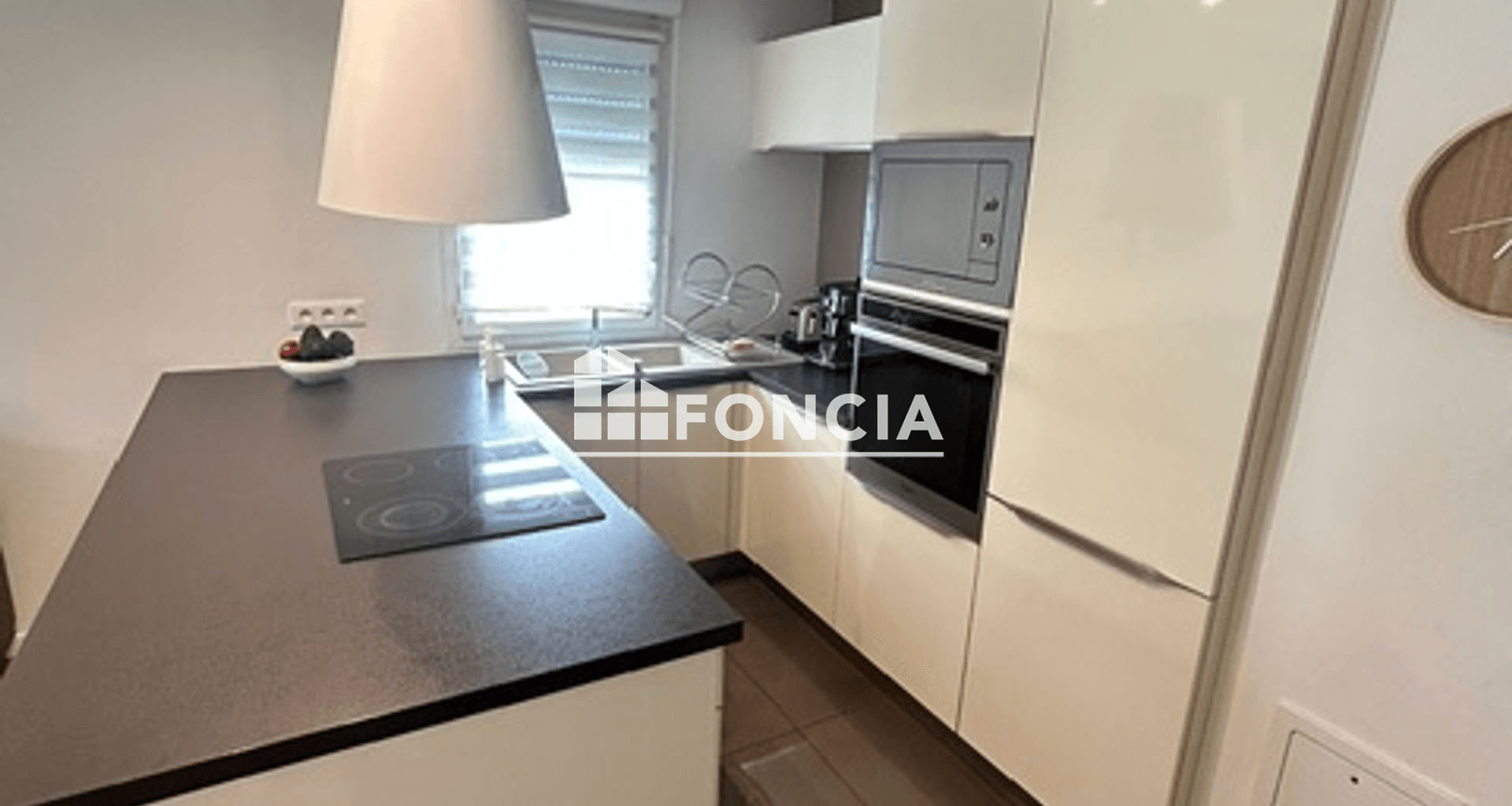 Appartement meublé 4 pièces (78.01 m²) à louer - Antony (92160)