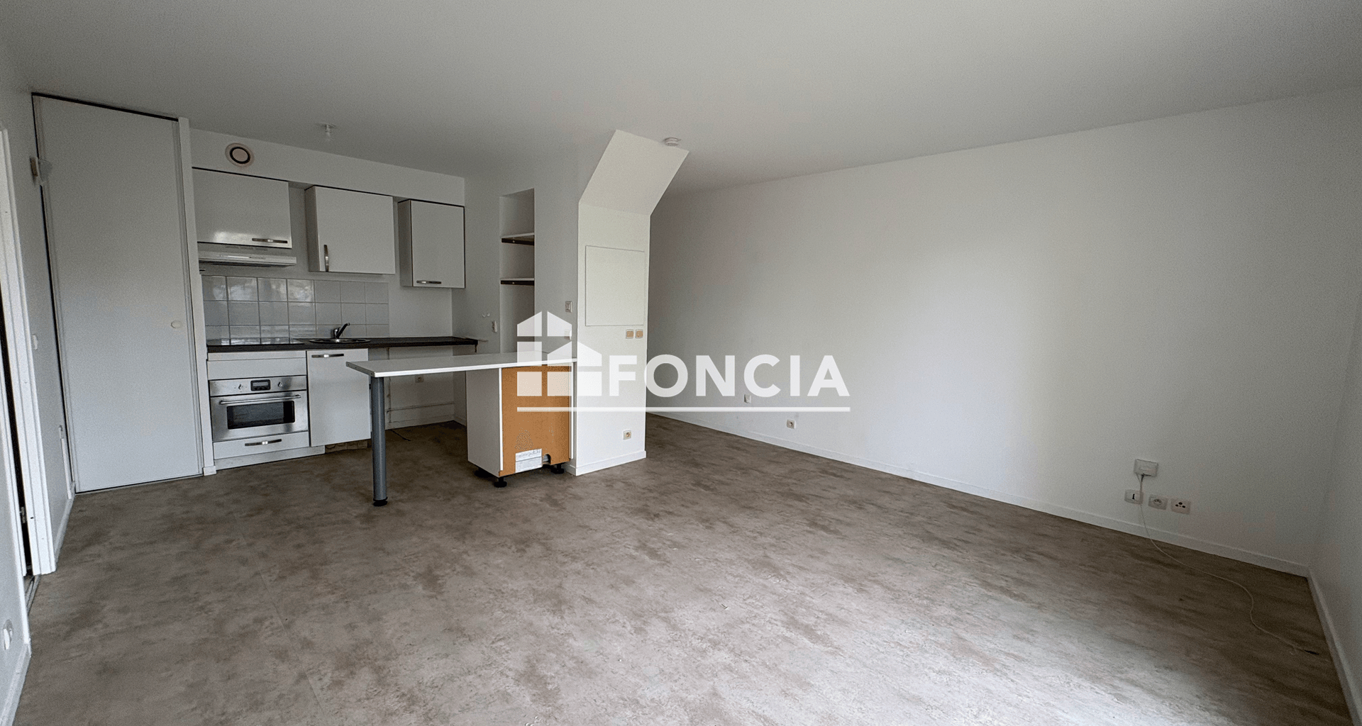 Appartement 2 pièces (44.03 m²) à louer - Savigny-le-temple (77176)