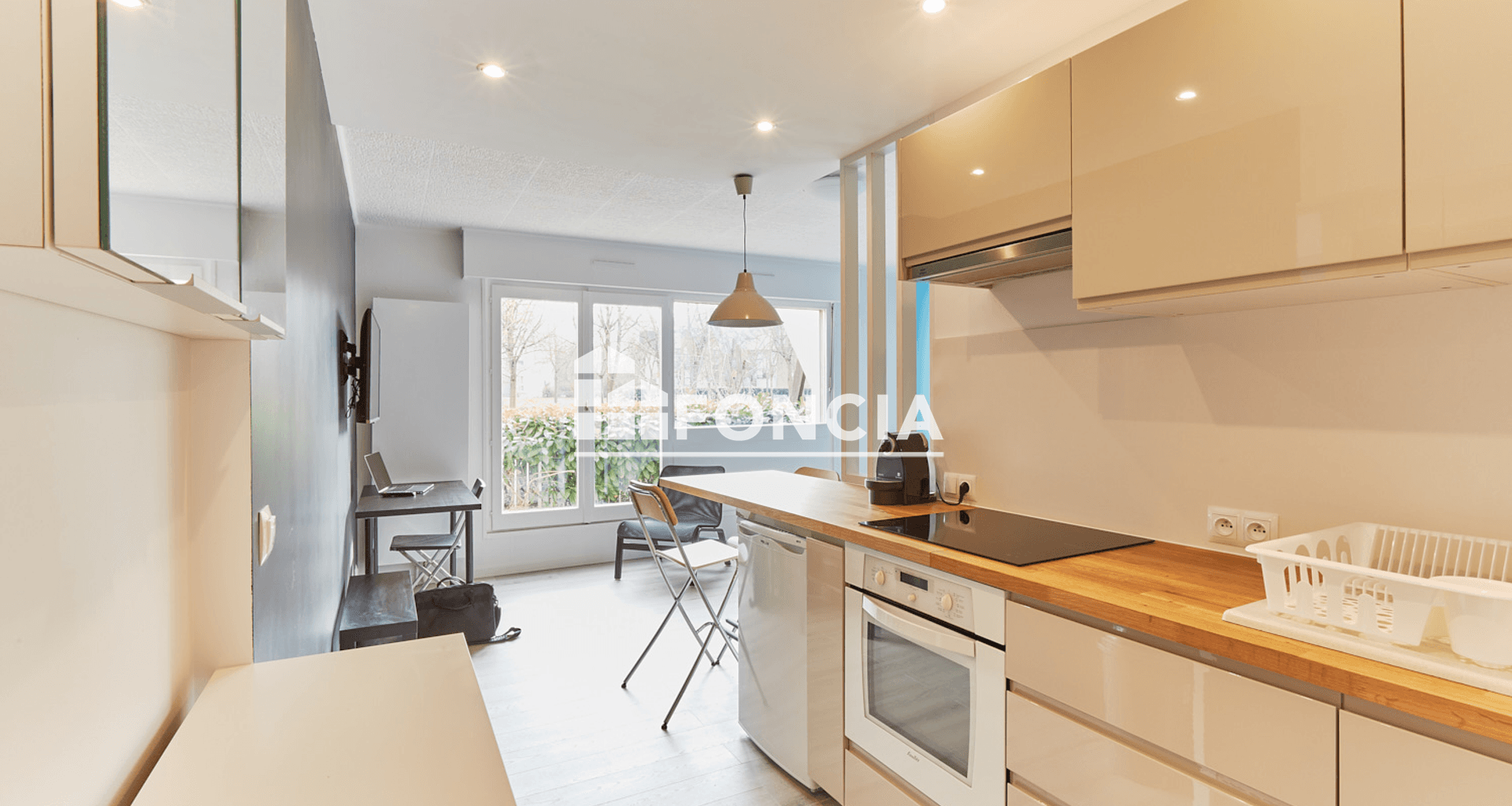 Studio (26.48 m²) à louer - Evry (91000)